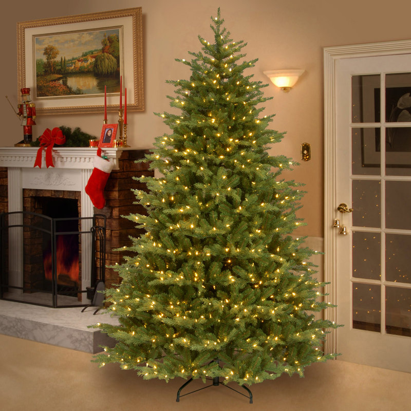 Nordic Spruce Green Spruce Artificial Christmas Tree with Clear/White
